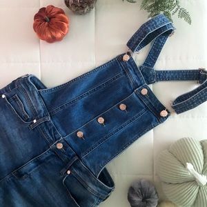 Guess overall shorts